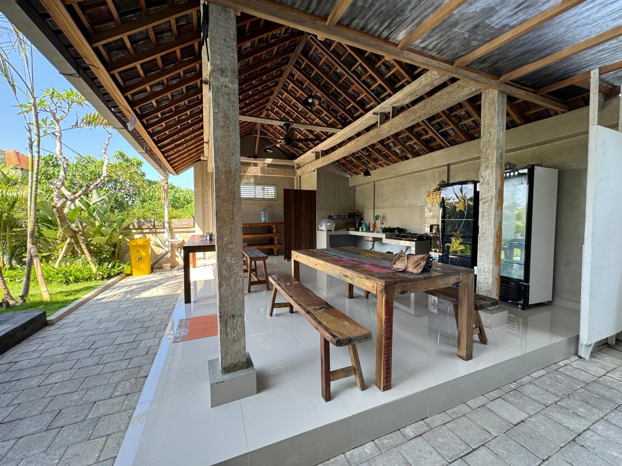 Canggu Nadi 2 Guest House Buitenkant foto