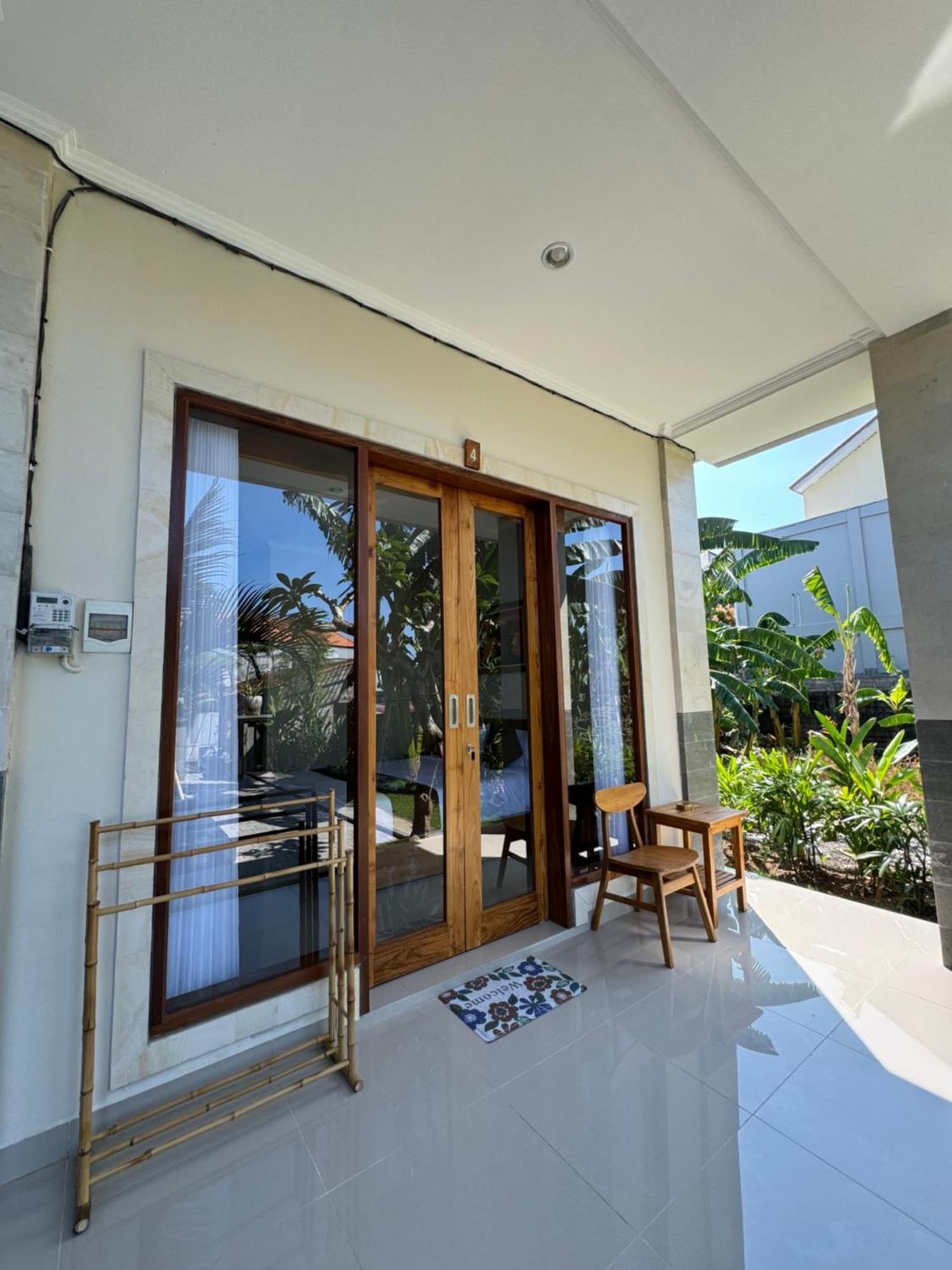 Canggu Nadi 2 Guest House Buitenkant foto