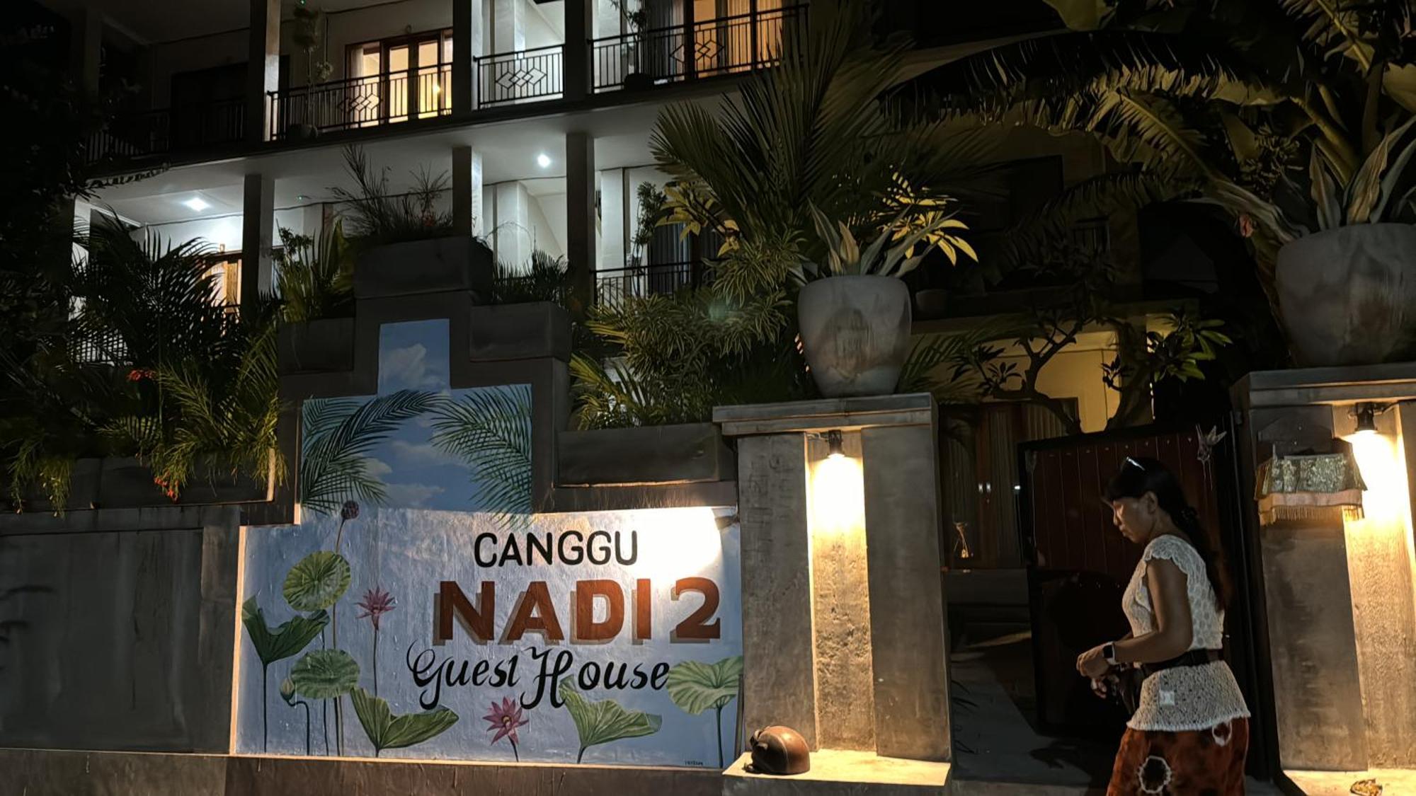 Canggu Nadi 2 Guest House Buitenkant foto